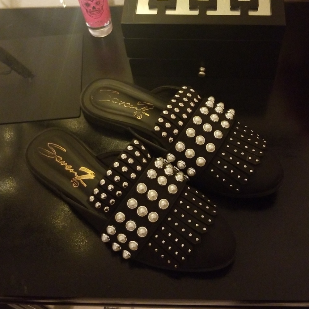 Loafers slip-ons